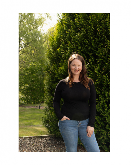 Author headshot option 1