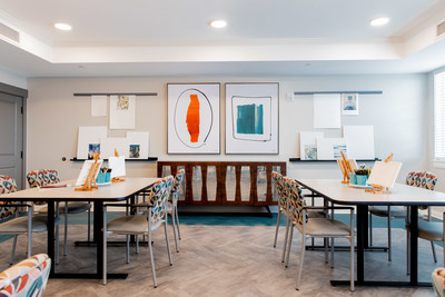 Silver Glen Senior Living's Art Studio Room